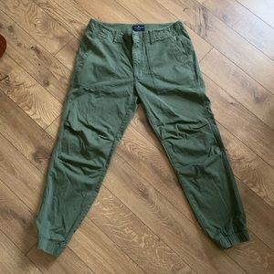 American Eagle Cargo Pants